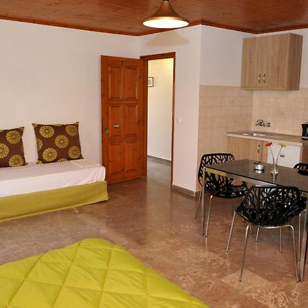 Anna Apartments 콘토칼리 객실 사진