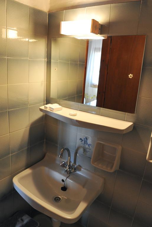 Anna Apartments 콘토칼리 객실 사진